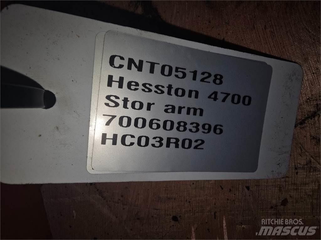 Hesston 4700 معدات أخرى لحصاد العلف