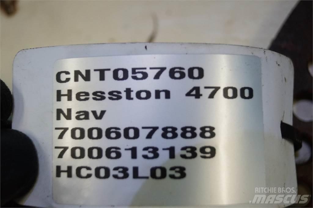 Hesston 4700 معدات أخرى لحصاد العلف