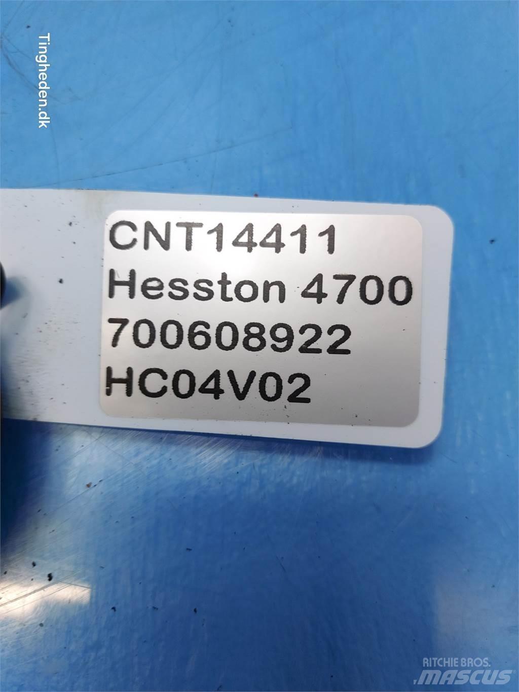 Hesston 4700 ملزمات الحزم