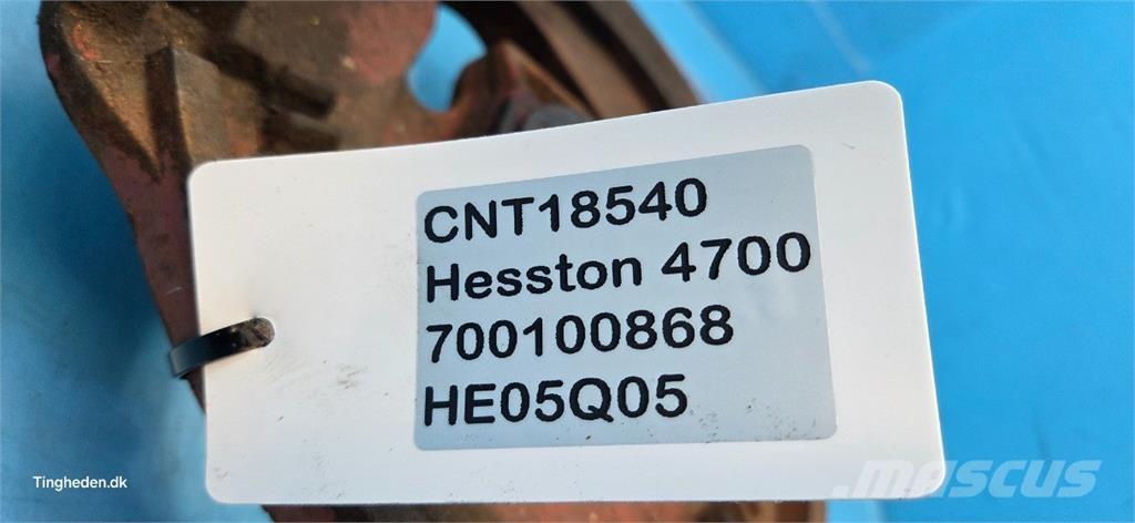 Hesston 4700 معدات أخرى لحصاد العلف