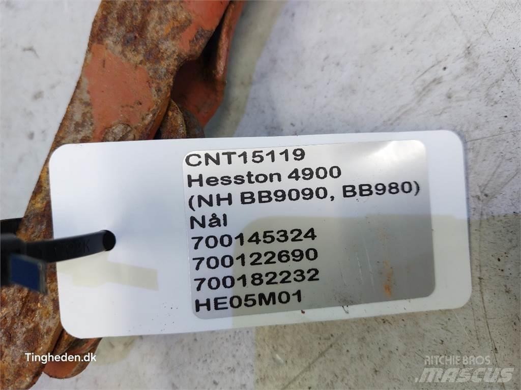 Hesston 4900 ماكينات زراعية أخرى