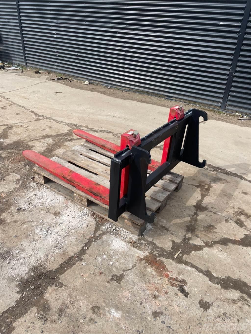 Hydrema 5000kg شوكات