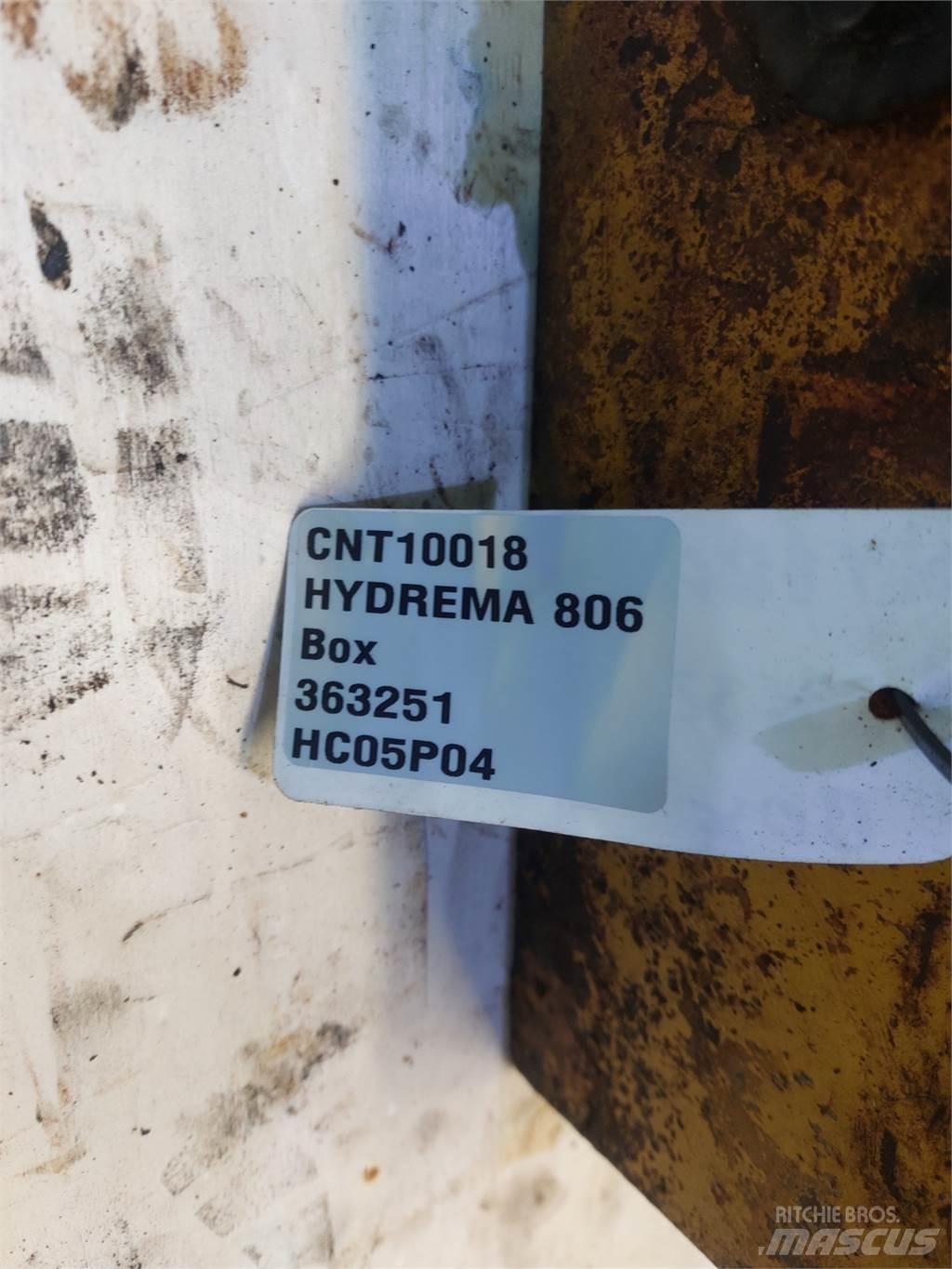 Hydrema 806 دلاء فحص