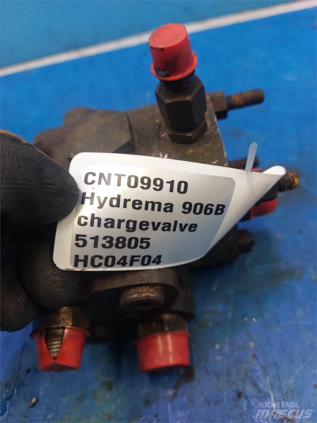 Hydrema 906B هيدروليات