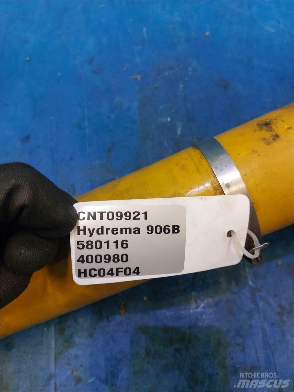 Hydrema 906B محركات