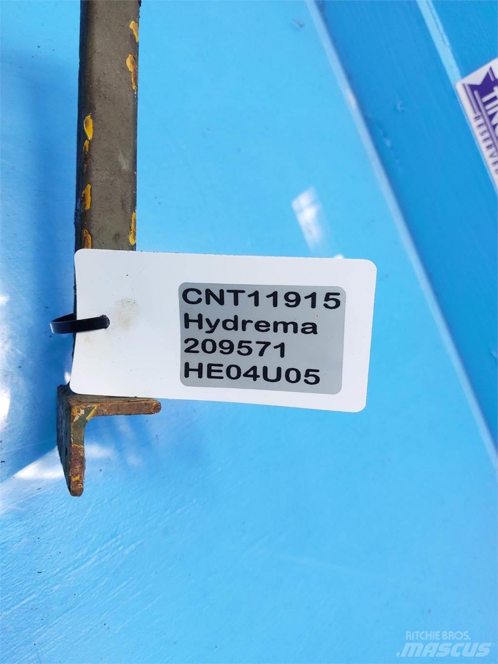 Hydrema 906B أذرع الغطاس