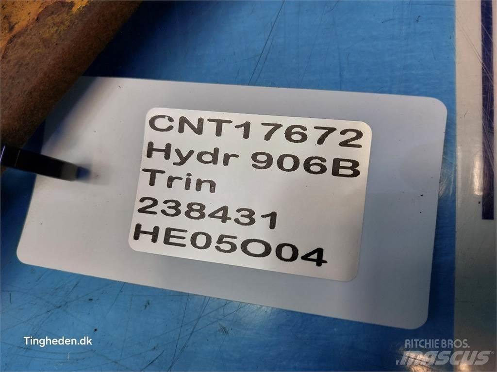 Hydrema 906B دلاء فحص