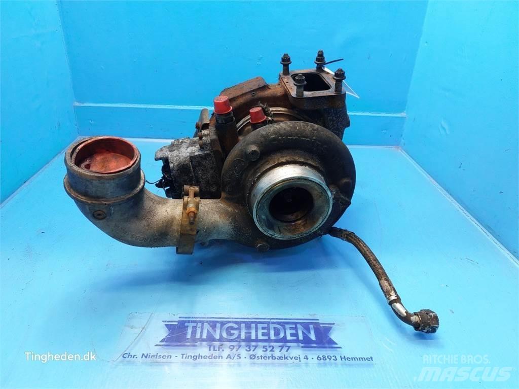 JCB 427 HL محركات