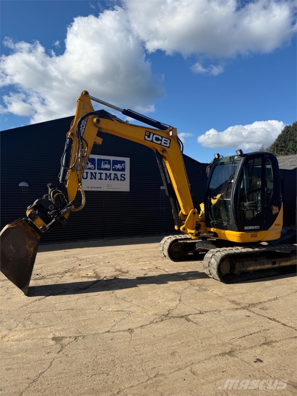JCB 8085 حفارات زحافة