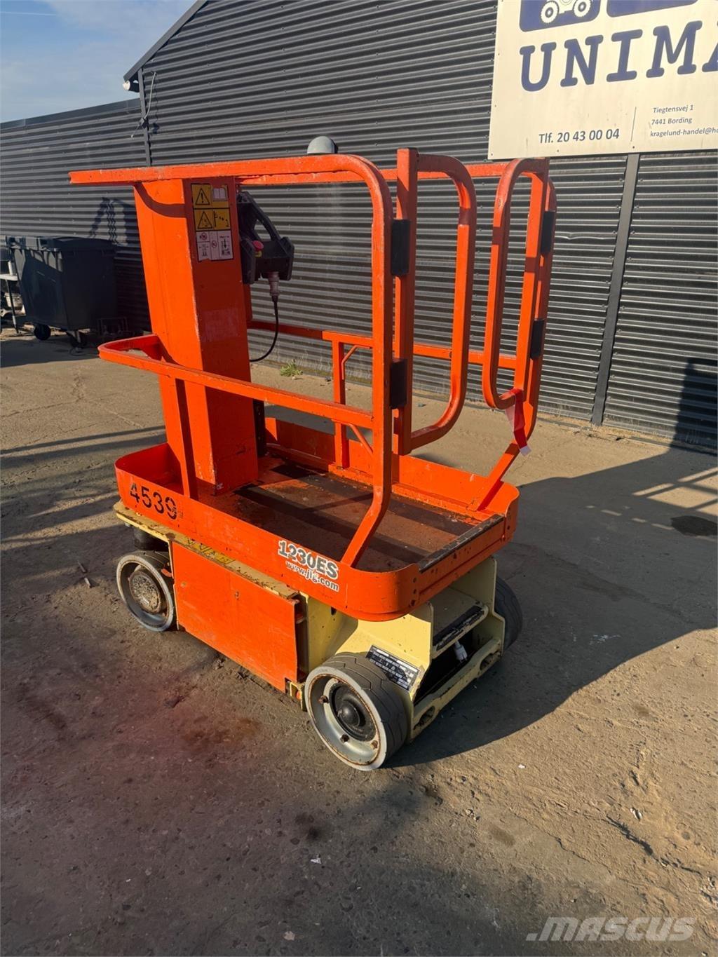 JLG 1230ES أخرى