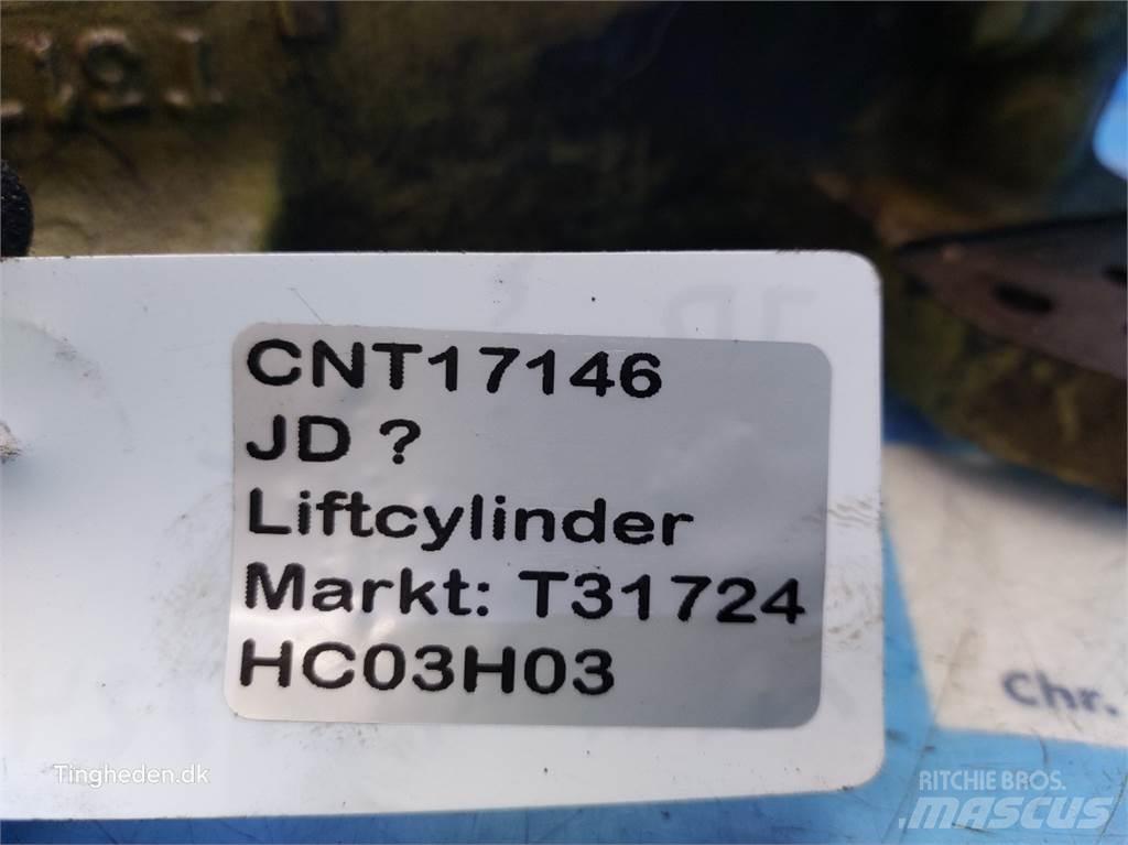 John Deere  هيدروليات
