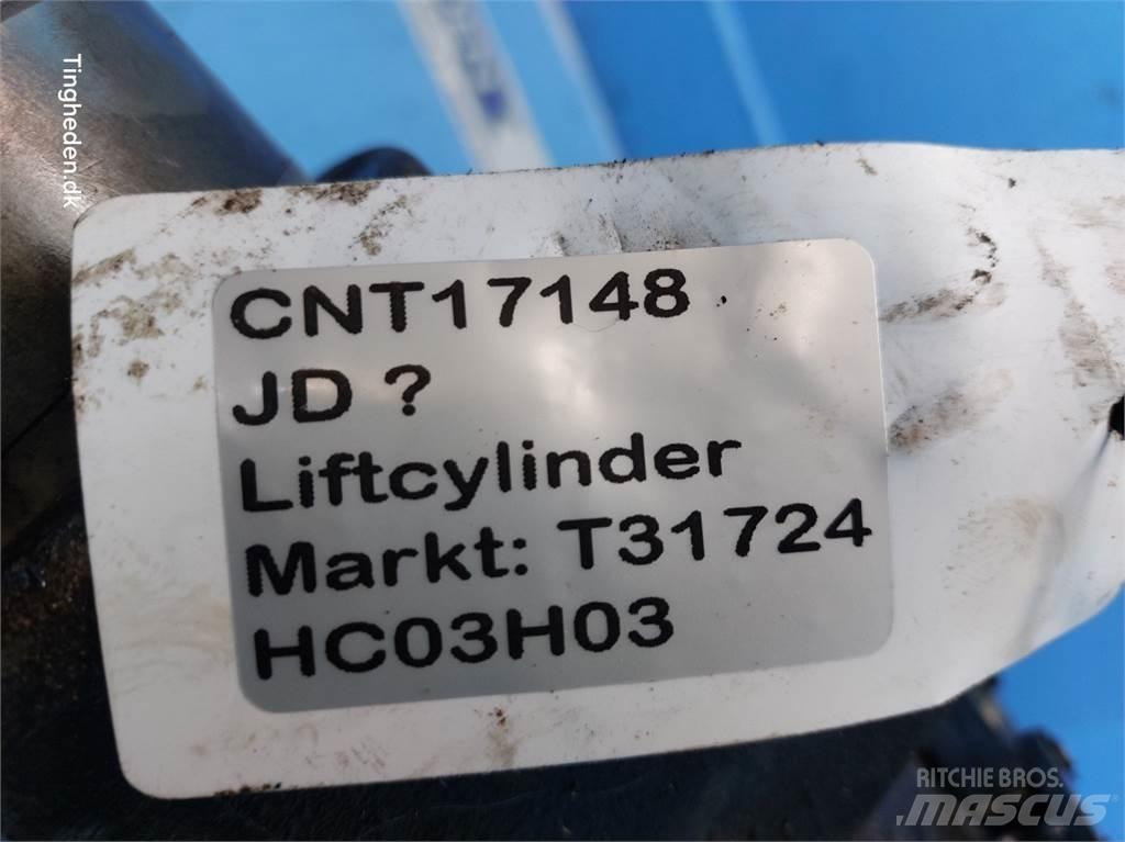 John Deere  هيدروليات