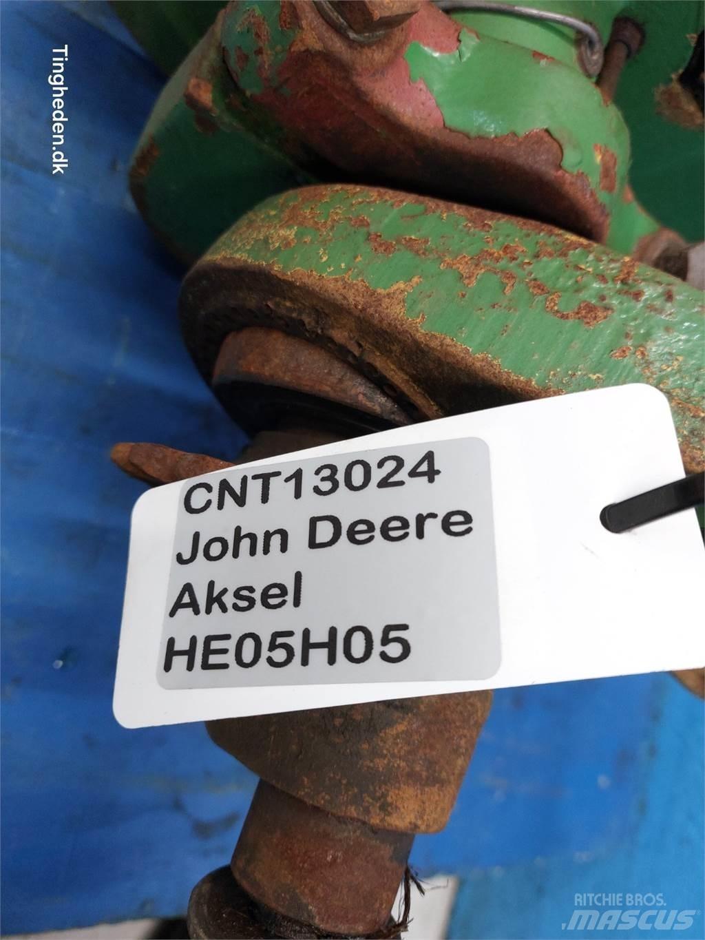 John Deere 1000 ملحقات الحصادات