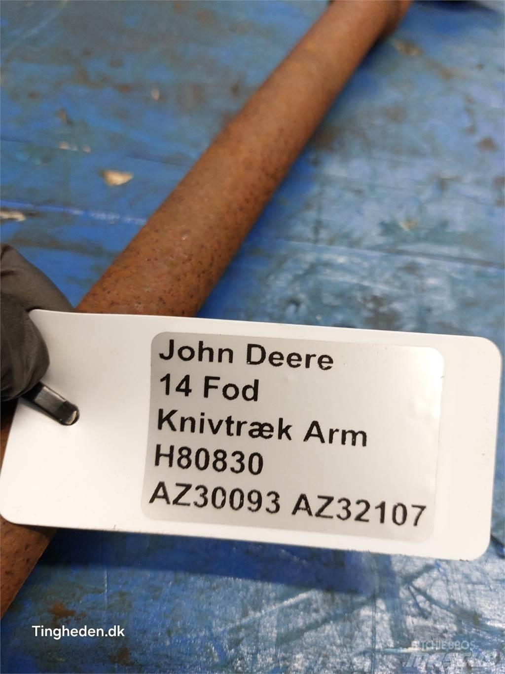 John Deere 1000 ملحقات الحصادات