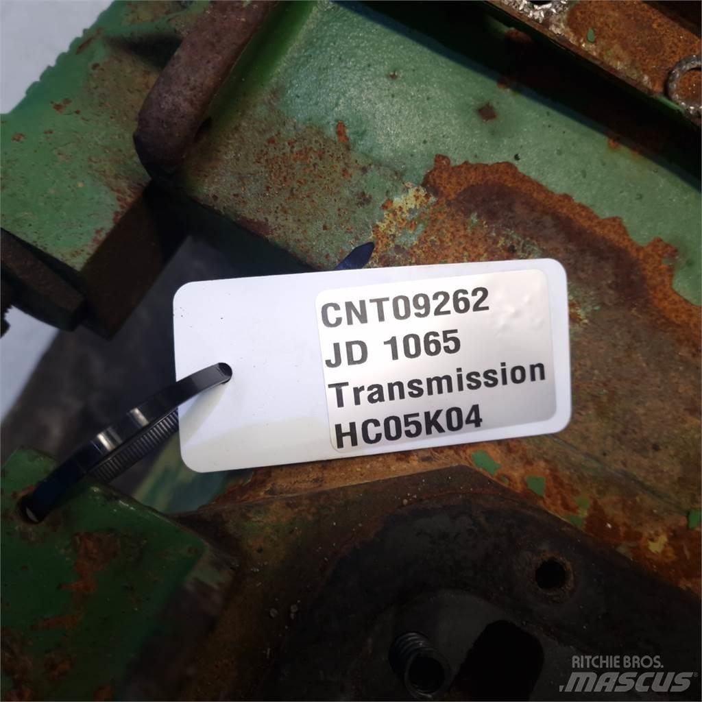 John Deere 1065 أجهزة نقل