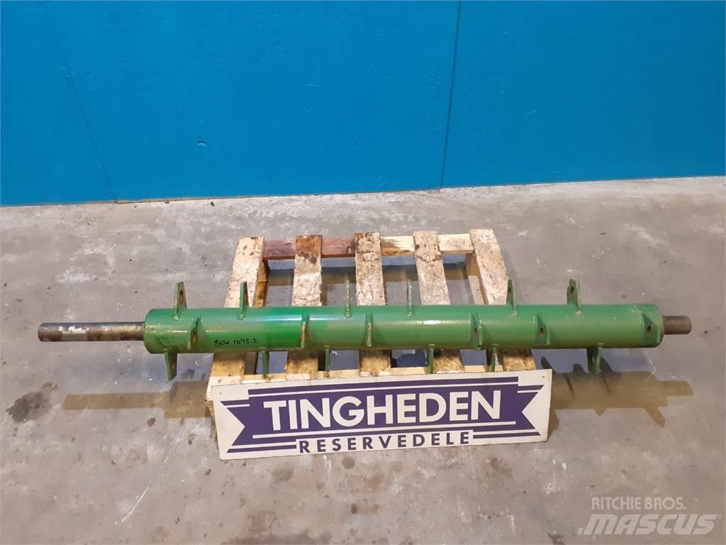 John Deere 1075 ملحقات الحصادات