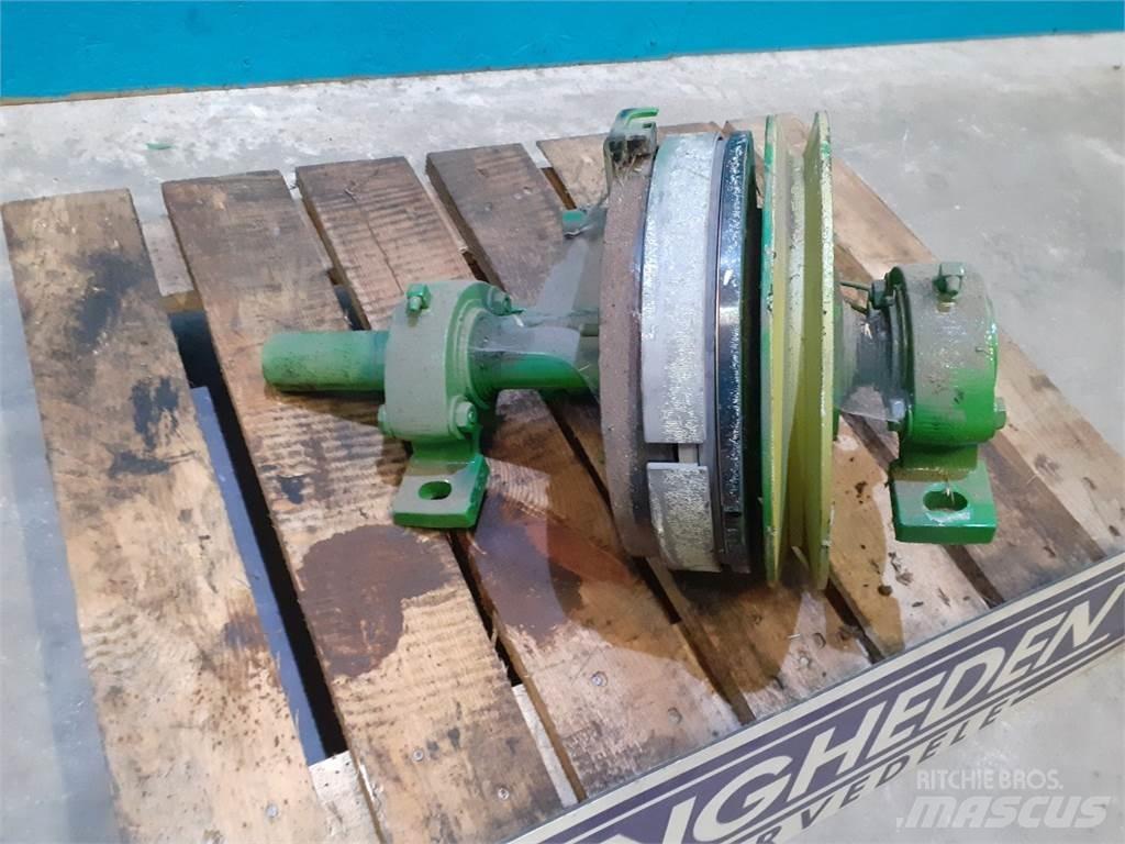 John Deere 1075 ملحقات الحصادات