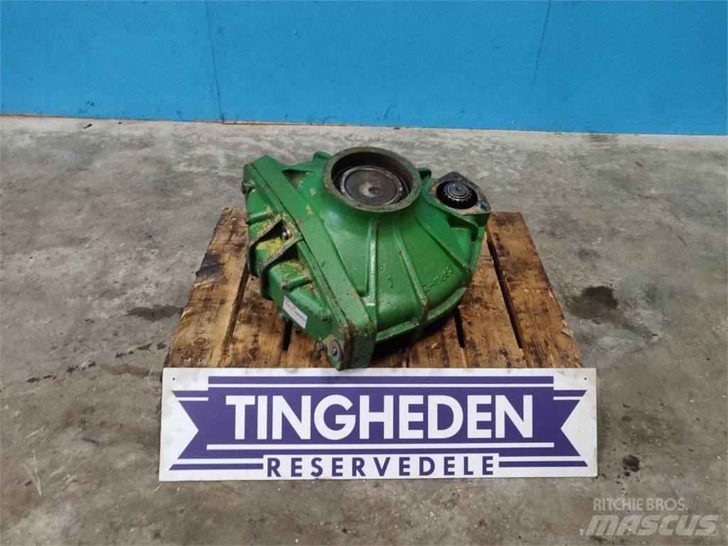 John Deere 1075 ملحقات الحصادات