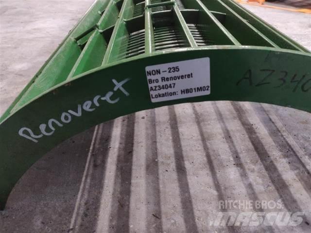 John Deere 1085 ملحقات الحصادات