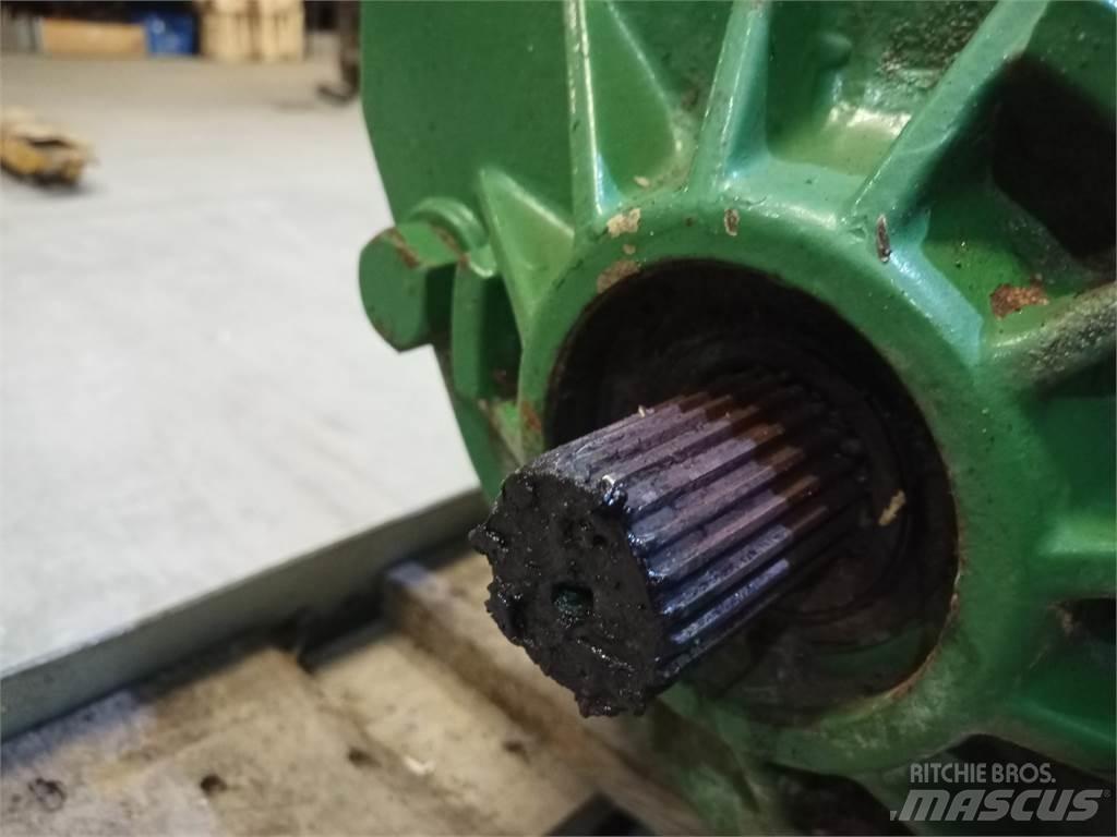 John Deere 1085 أجهزة نقل