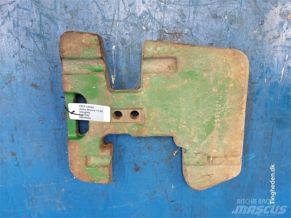 John Deere 1120 الأوزان الأمامية