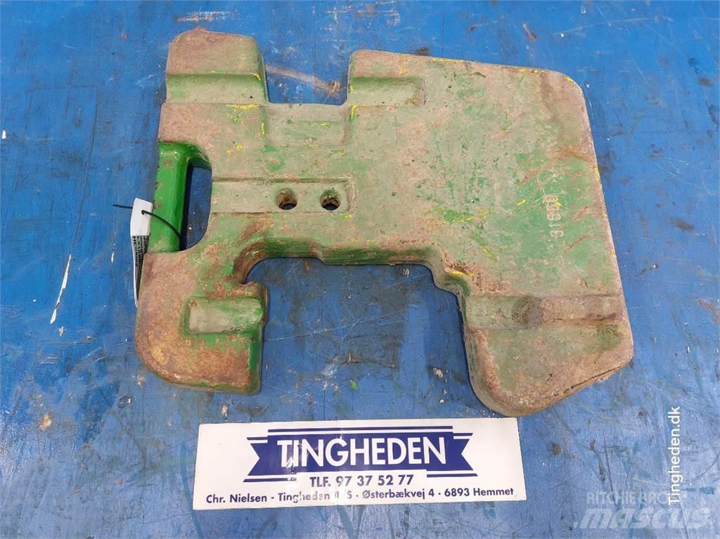 John Deere 1120 الأوزان الأمامية
