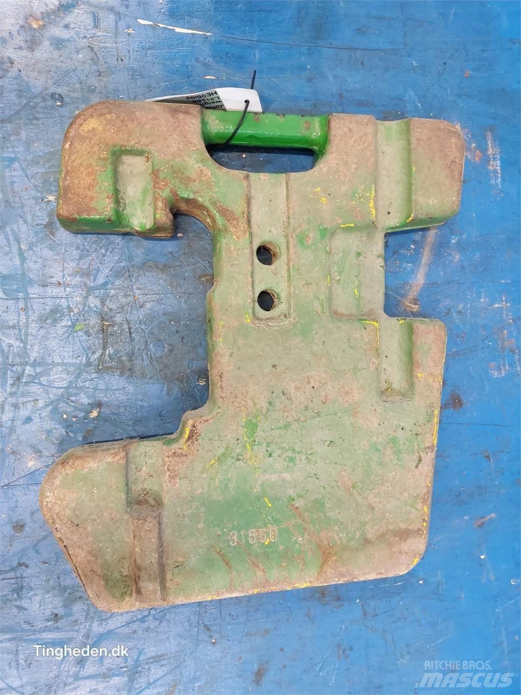 John Deere 1120 الأوزان الأمامية