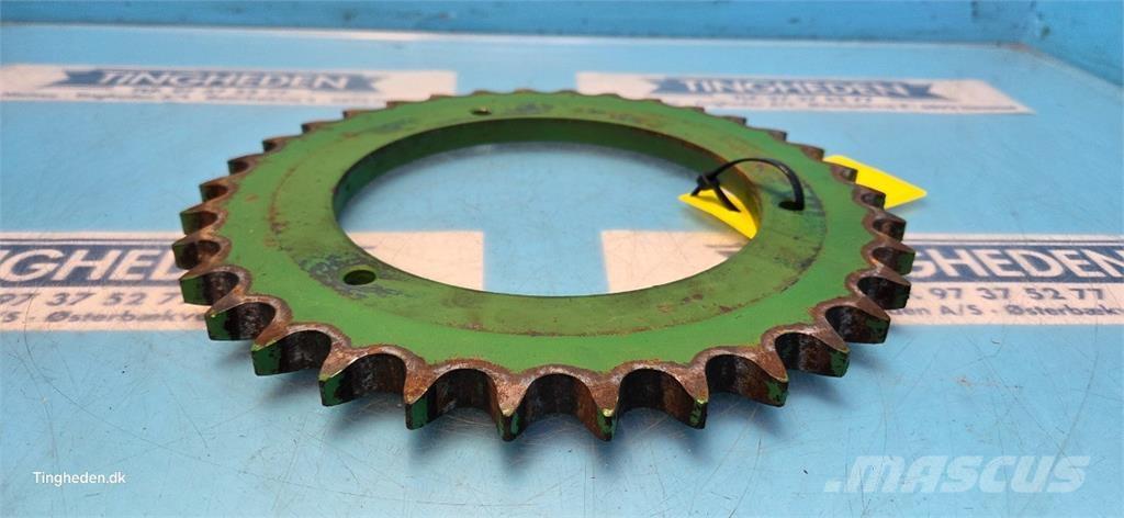 John Deere 1170 ماكينات زراعية أخرى