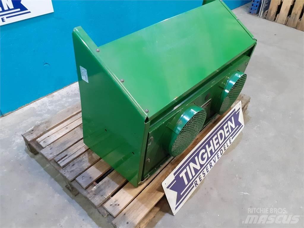 John Deere 1174 كابينة والداخلية