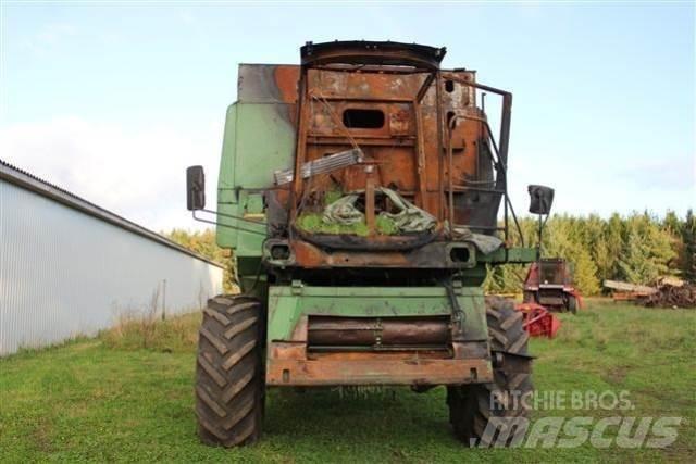 John Deere 1177 حصادات