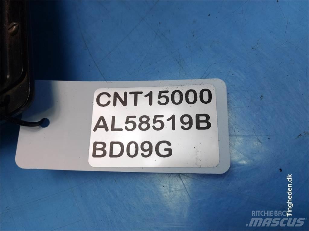 John Deere 1550 كابينة والداخلية