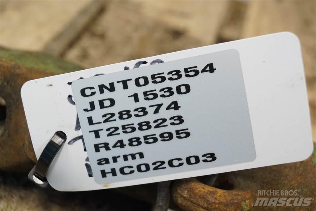 John Deere 1630 ملحقات أخرى للجرارات