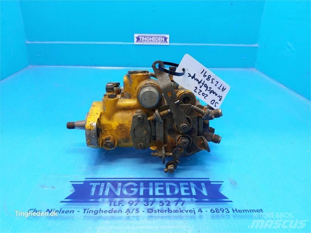 John Deere 2020 محركات