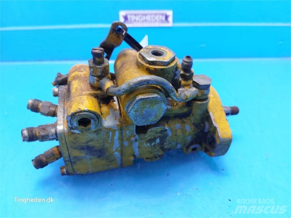John Deere 2020 محركات