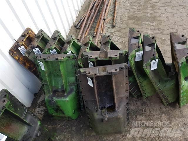 John Deere 2030 محركات