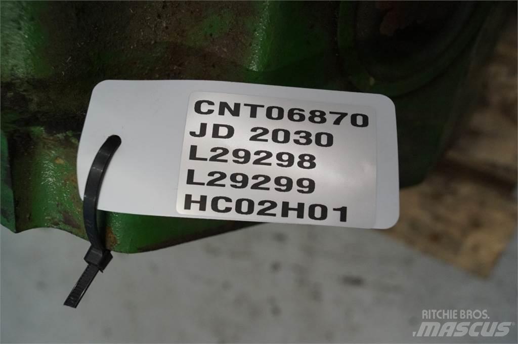 John Deere 2030 أجهزة نقل