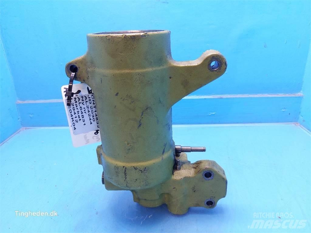 John Deere 2030 Hydraulics