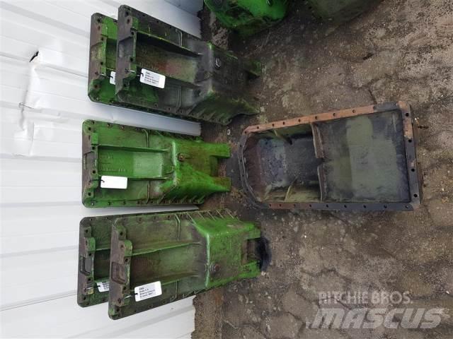 John Deere 2040 محركات