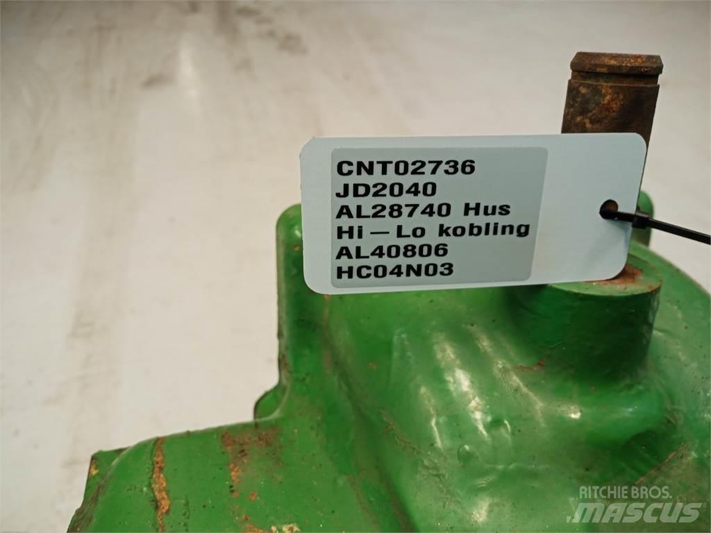 John Deere 2040 أجهزة نقل