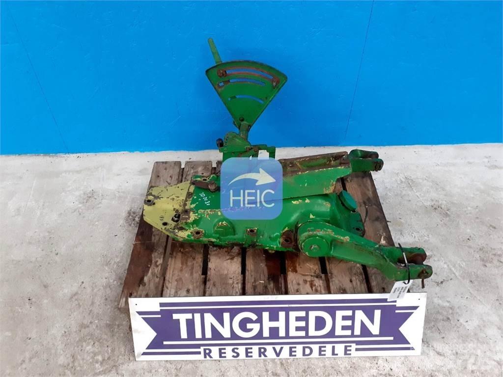 John Deere 2040 ملحقات أخرى للجرارات