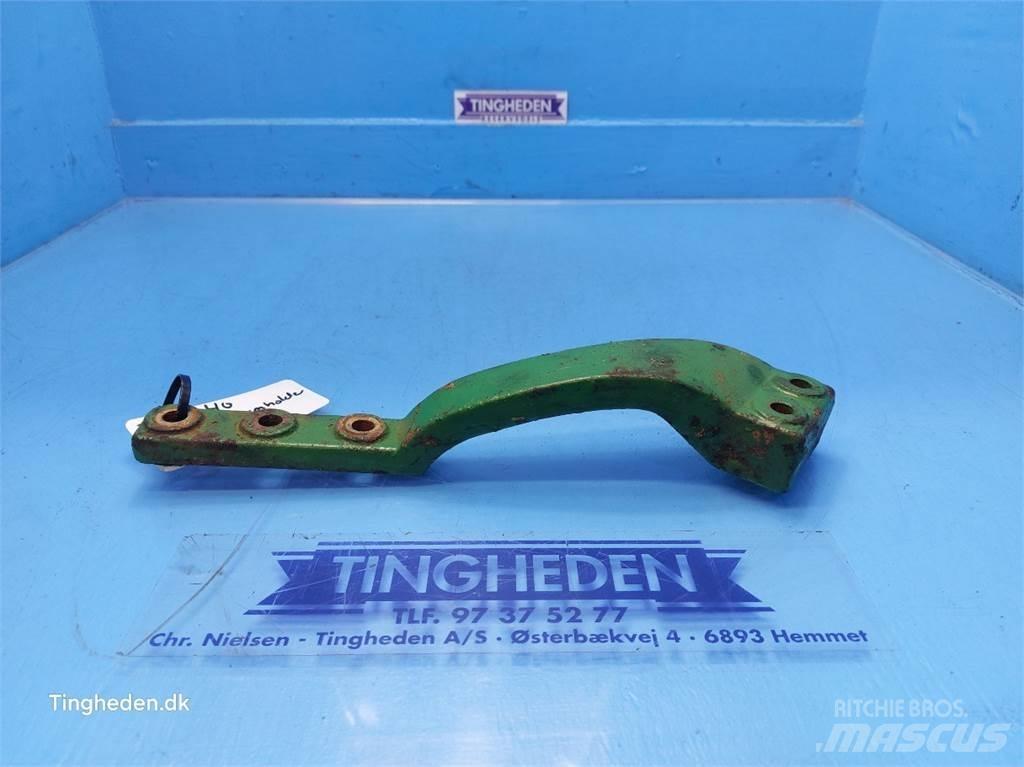 John Deere 2040 ملحقات أخرى للجرارات