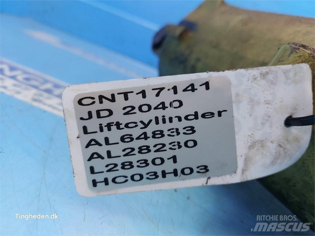 John Deere 2040 هيدروليات