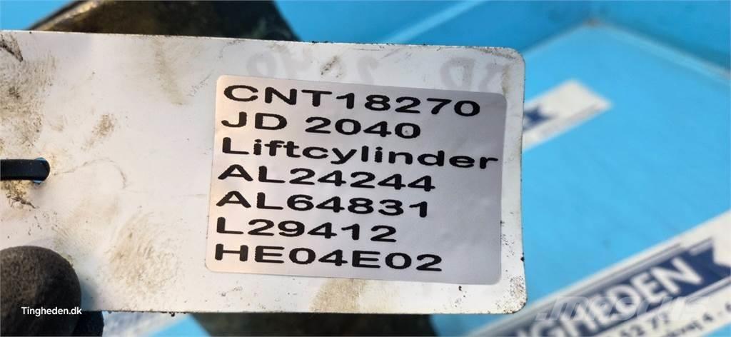 John Deere 2040 هيدروليات