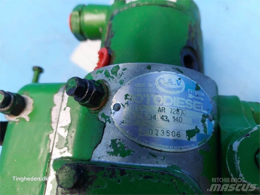 John Deere 2040S محركات