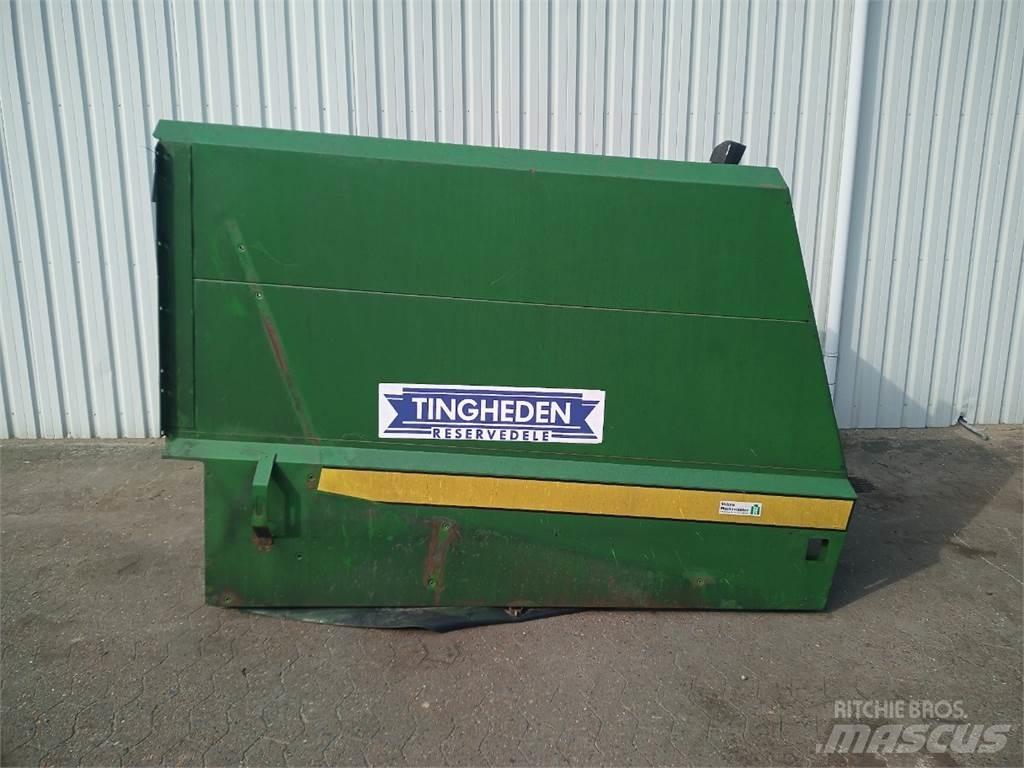 John Deere 2054 ماكينات زراعية أخرى