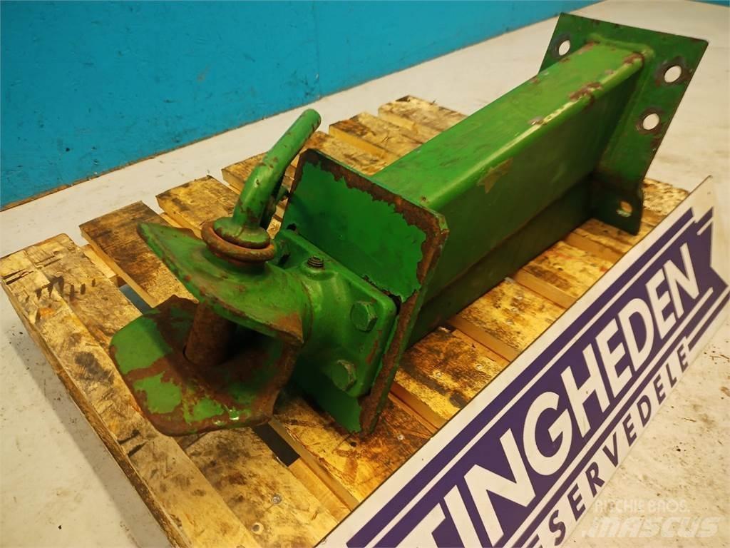 John Deere 2054 ملحقات الحصادات