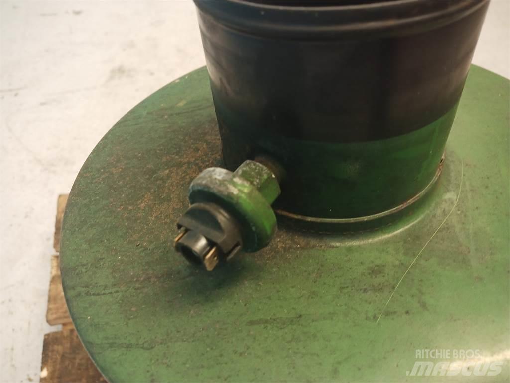John Deere 2054 محركات