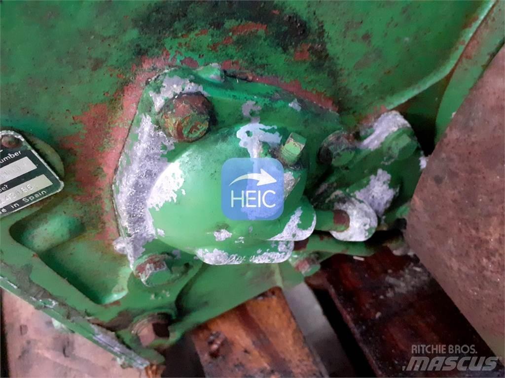 John Deere 2054 أجهزة نقل