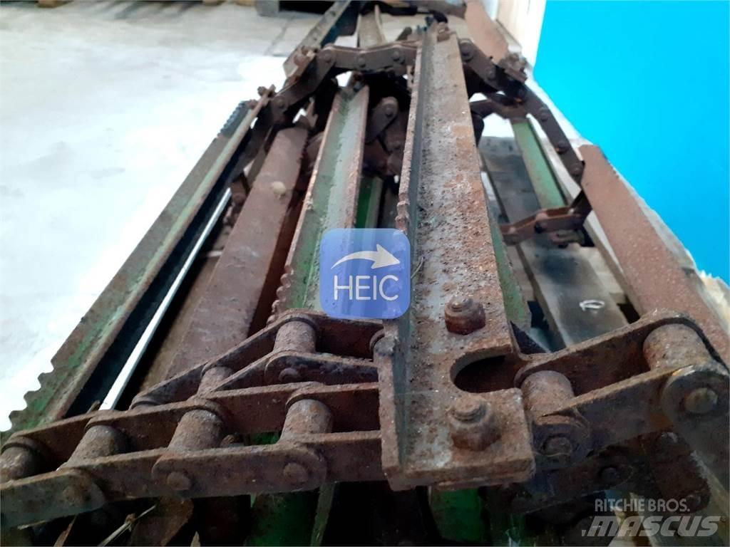 John Deere 2054 ملحقات الحصادات