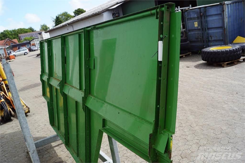 John Deere 2054 ماكينات زراعية أخرى
